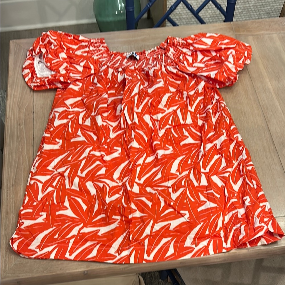 Red and White Leaf Print Blouse